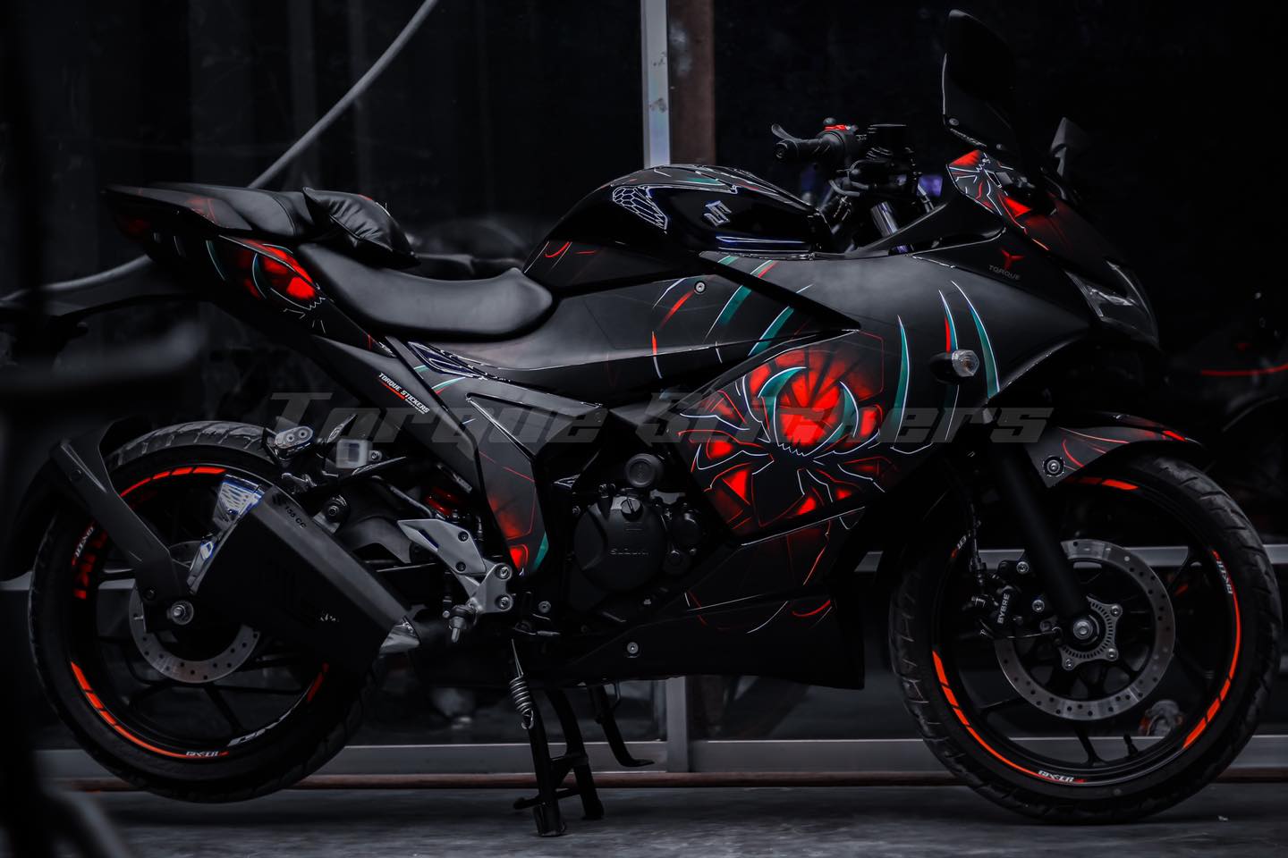 Gixxer SF Spider Decal