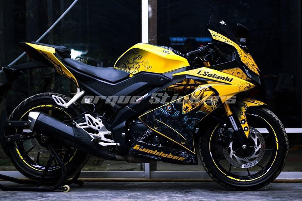 YAMAHA R15 V3 Bumblebee